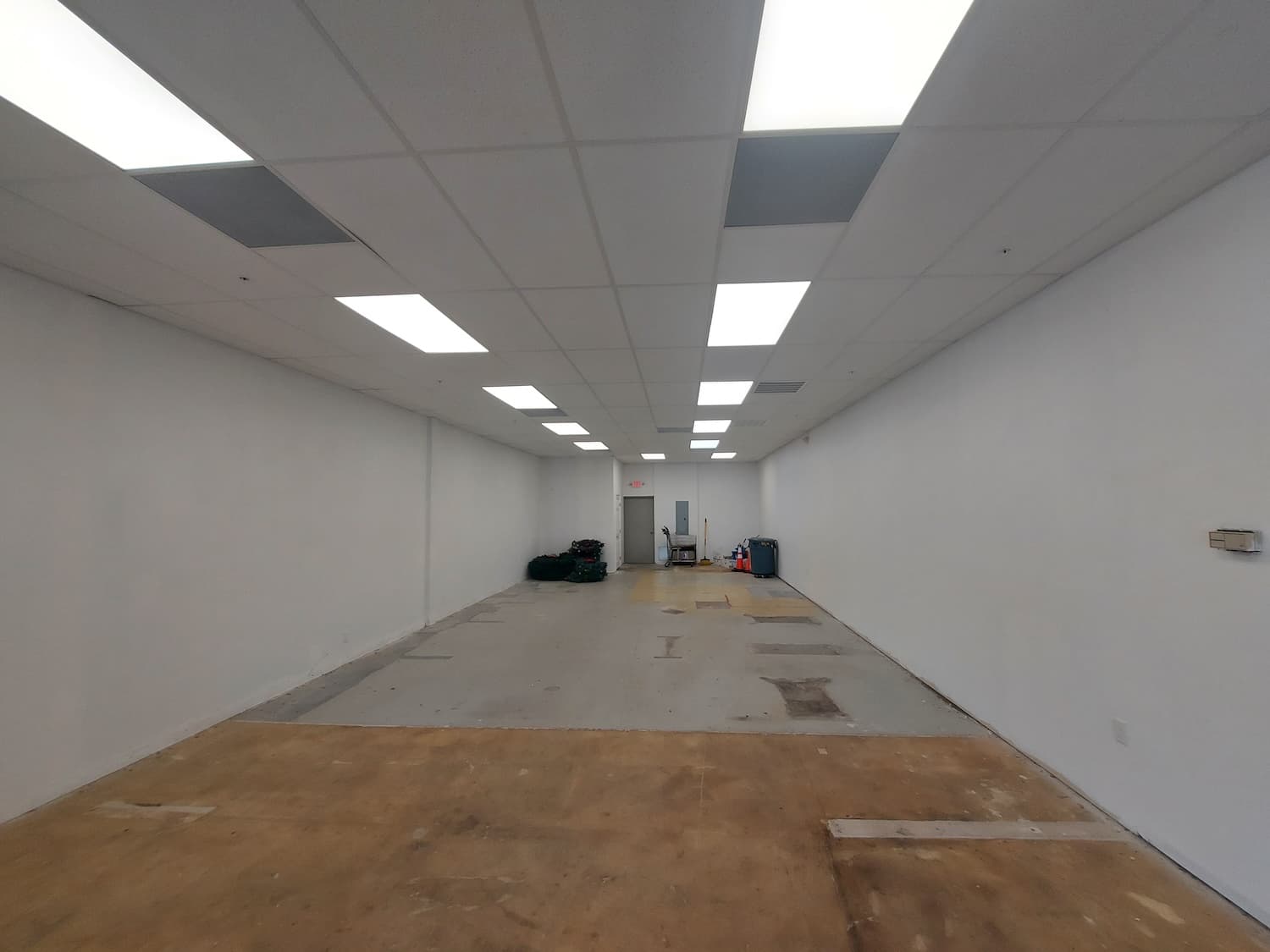 Commercial space in Tequesta before build-out